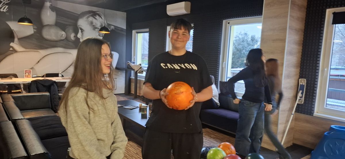 6374d35a 7c96 4475 a5fd e07e3a3c62c6